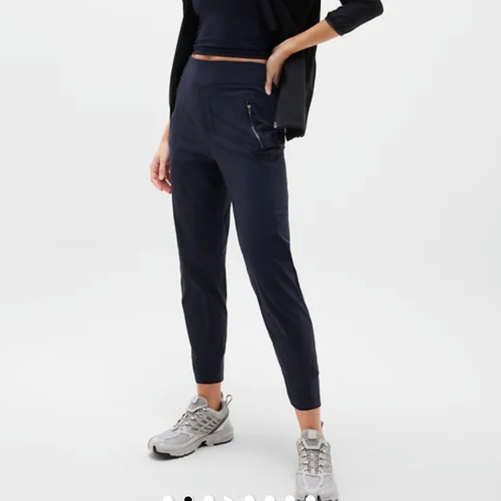 Athleta Trekkie North Jogger l 2P